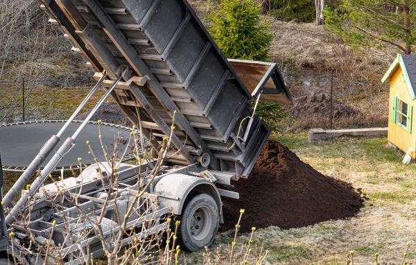 Yard Soil Delivery in Stamford