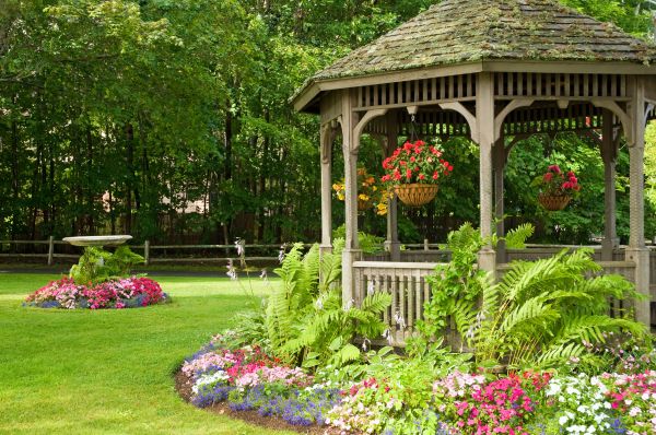 Backyard Landscaping Service in Stamford